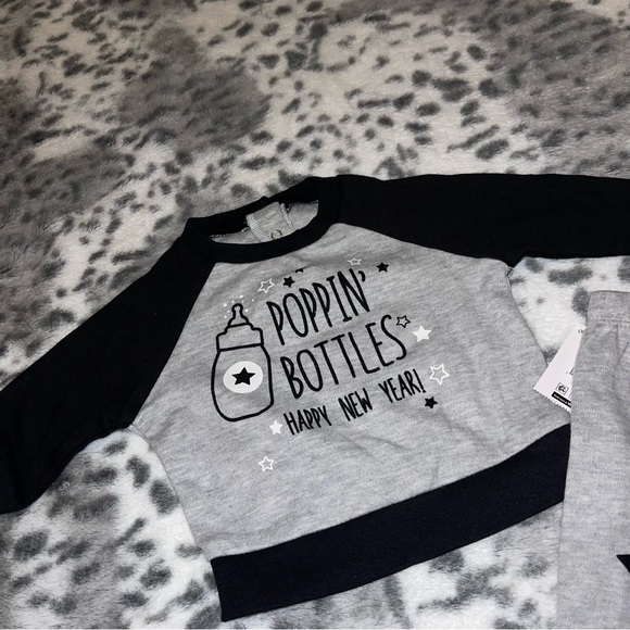 Way to Celebrate! Outfit - Picture 5 of 9